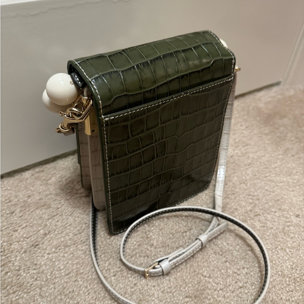 99% New CAFUNE bag- Green/White animal print leather - Picture 2 of 4